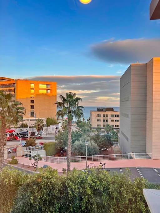 City Of Light Apartament Alicante Esterno foto